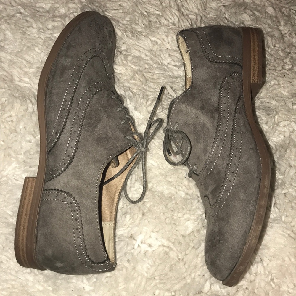 Gray Detailed Suede Bootie Shoes